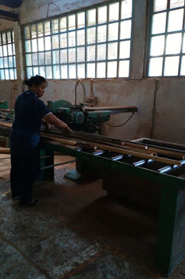 Kunjungan ke PIKA | Melihat mesin Industri kayu